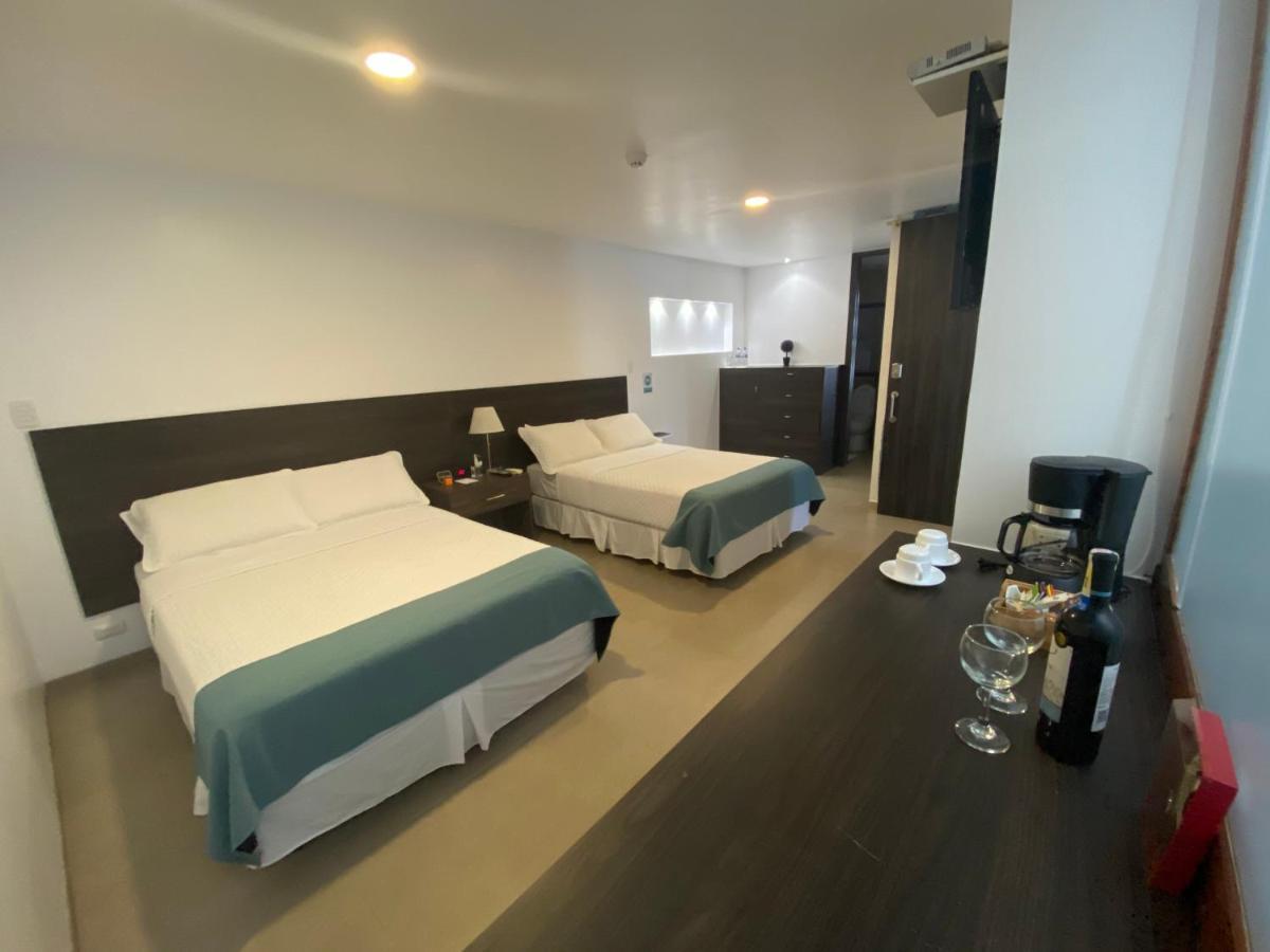 Galapagos Sunset Hotel بويرتو بكويريزو مورينو المظهر الخارجي الصورة
