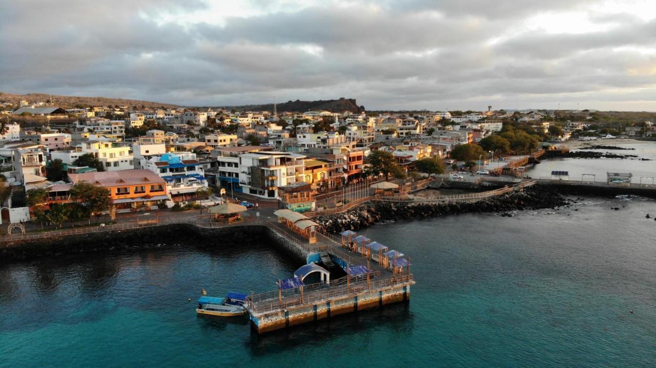Galapagos Sunset Hotel بويرتو بكويريزو مورينو المظهر الخارجي الصورة